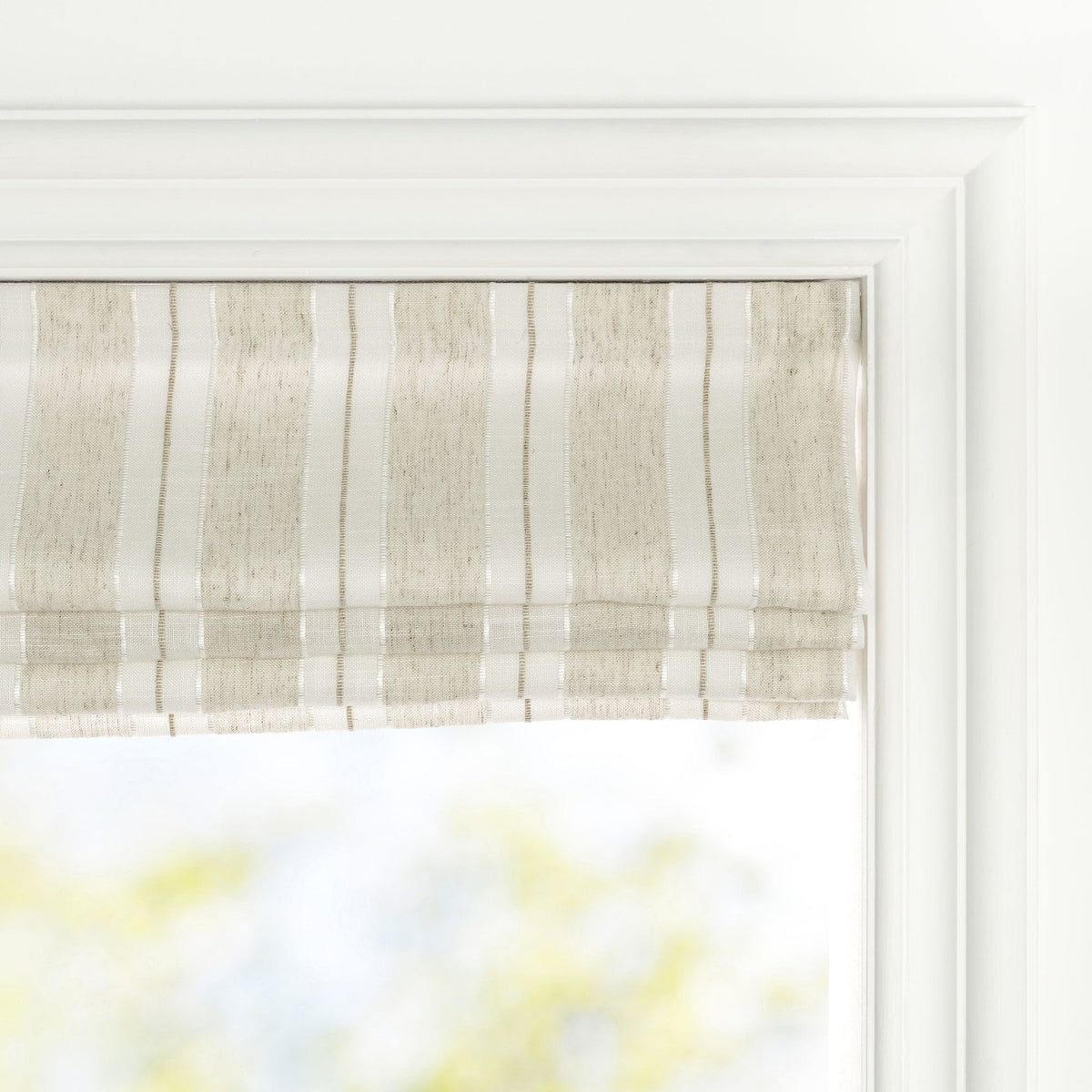 Amber Stripe Pattern Roman Shades
