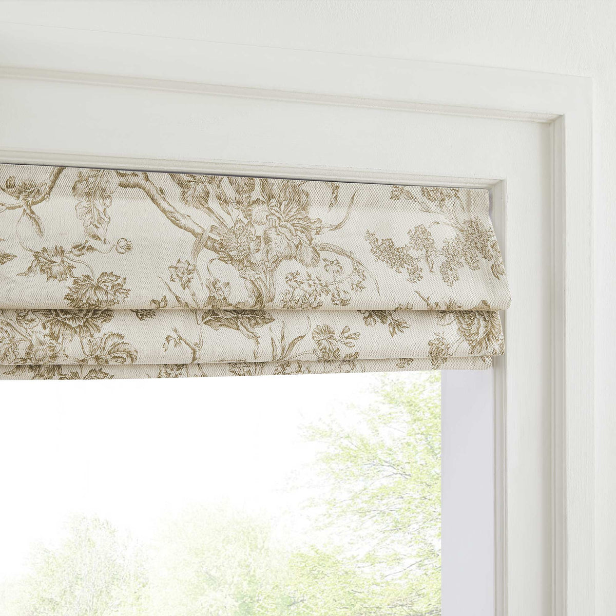 Jolie Toile De Jouy Patterned Custom Roman Shades