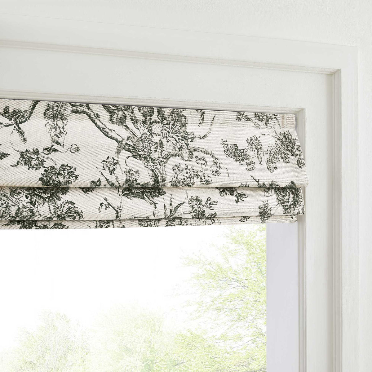 Jolie Toile De Jouy Patterned Custom Roman Shades