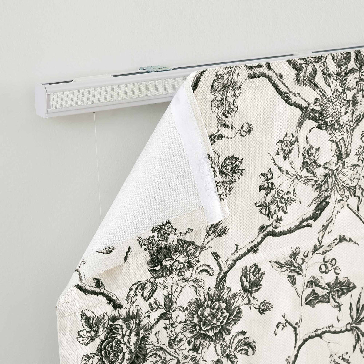 Jolie Toile De Jouy Patterned Custom Roman Shades