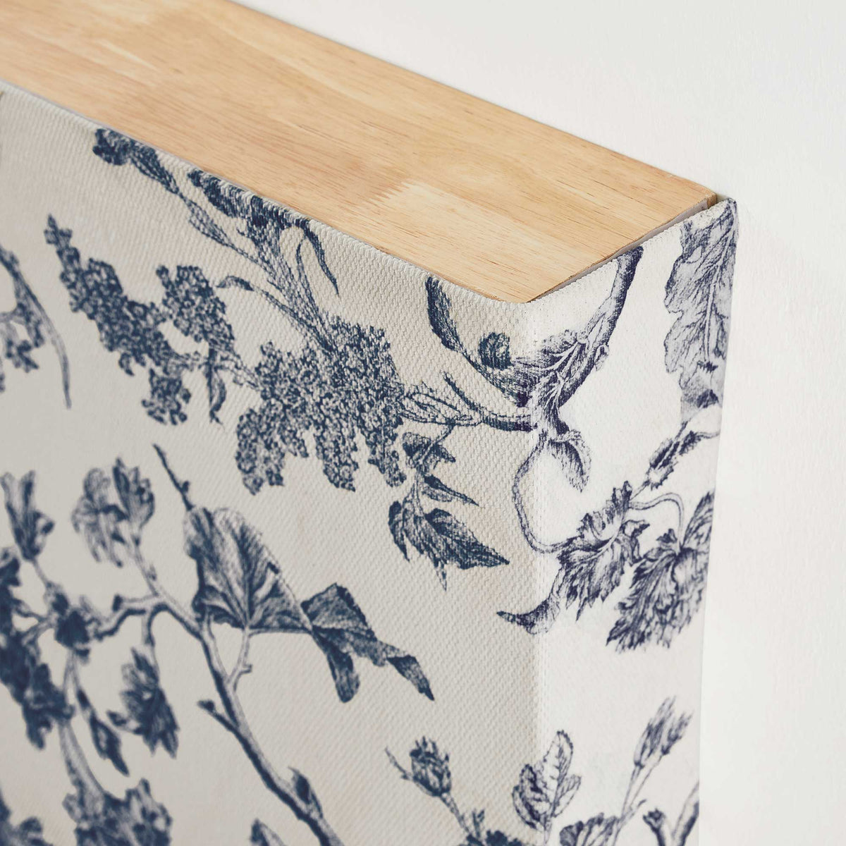 Jolie Toile De Jouy Patterned Flat Valances