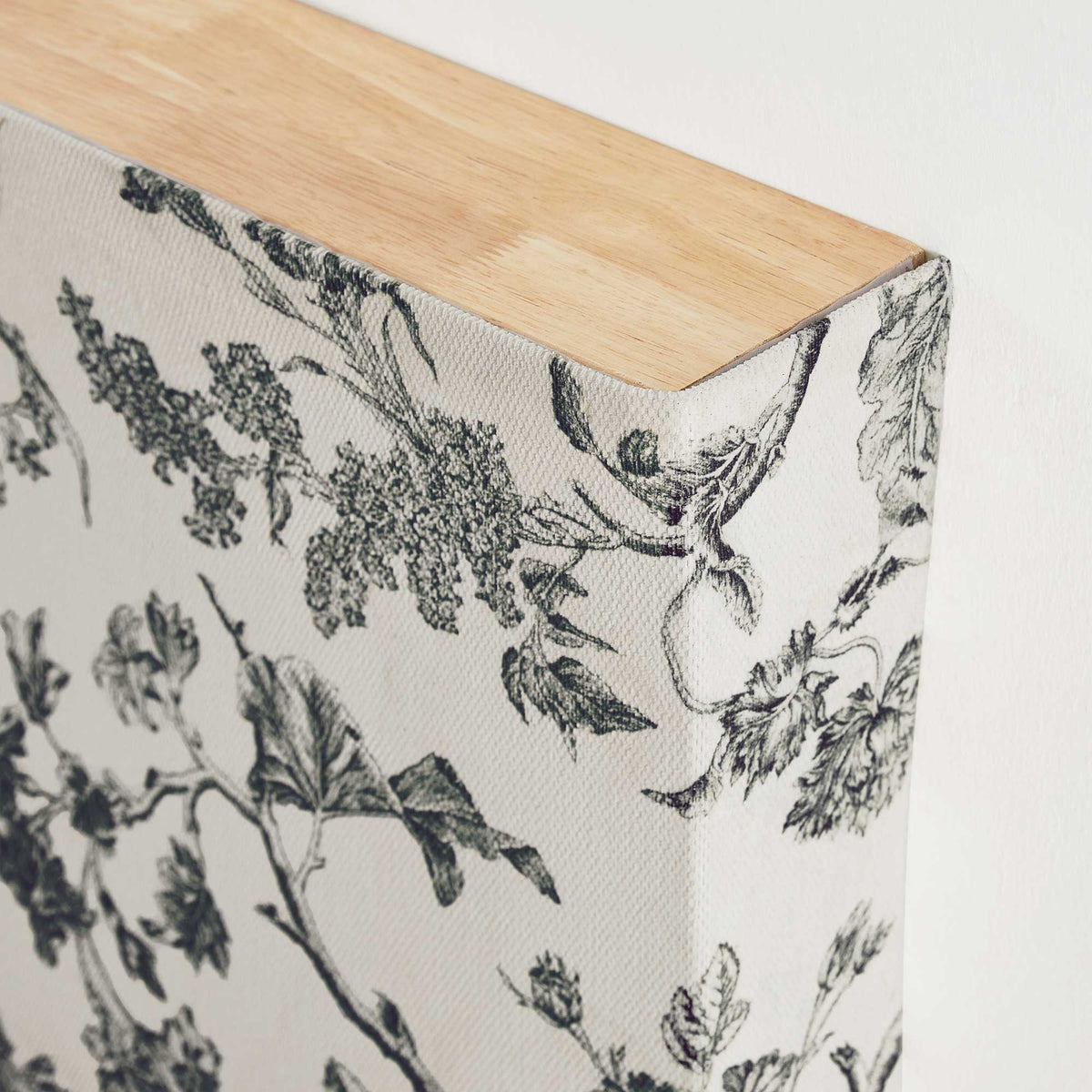 Jolie Toile De Jouy Patterned Valances
