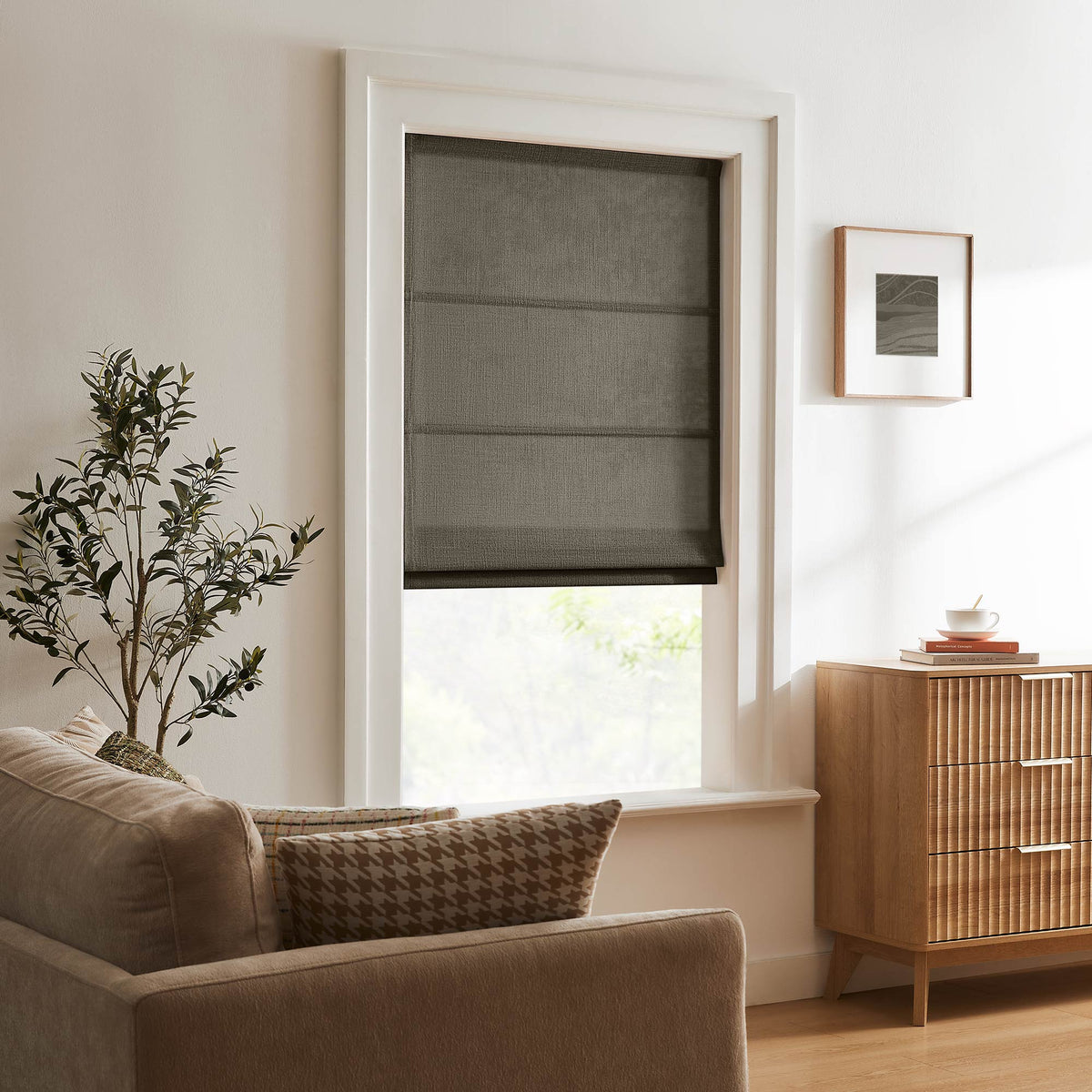 Lesley Custom Linen Roman Shades
