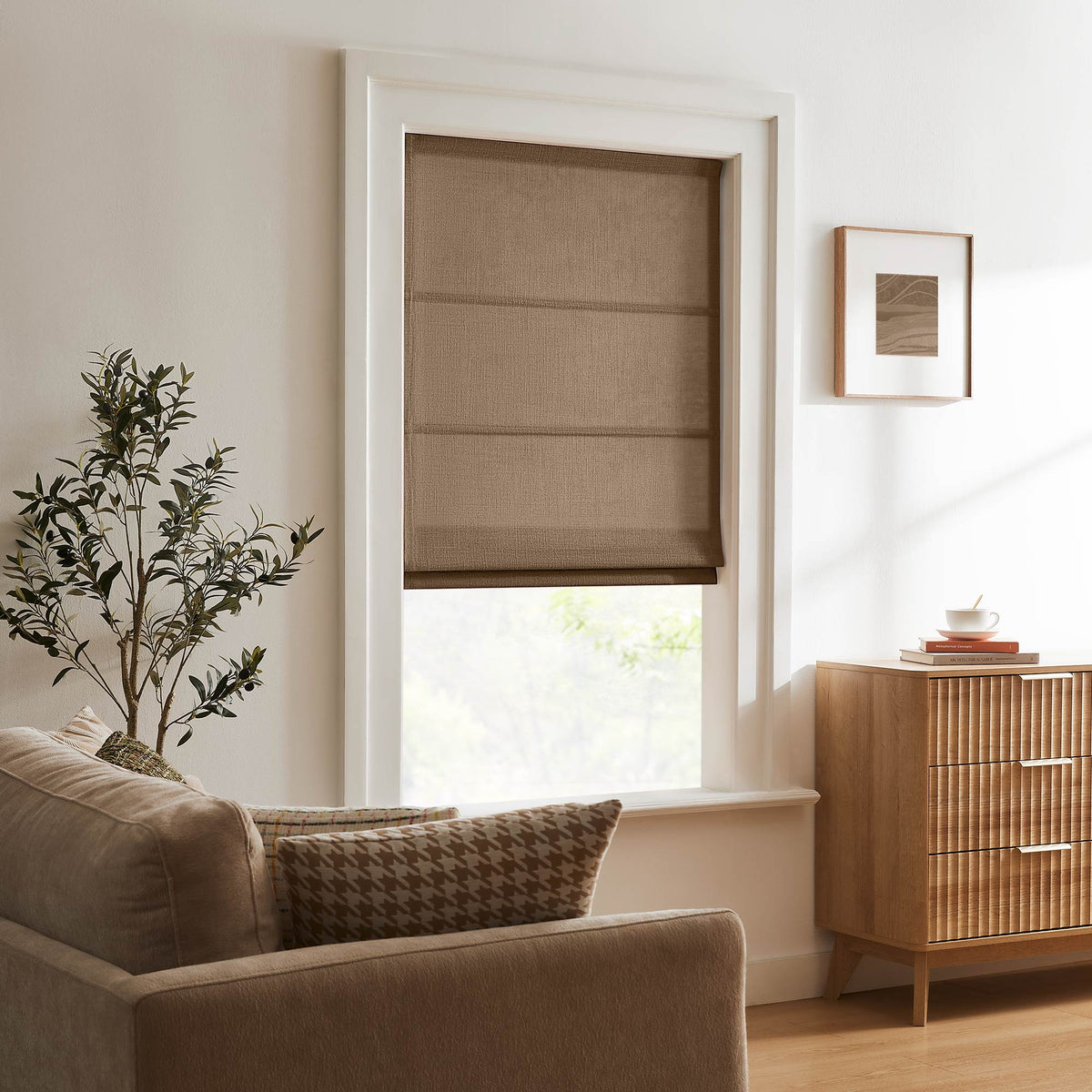 Lesley Custom Linen Roman Shades