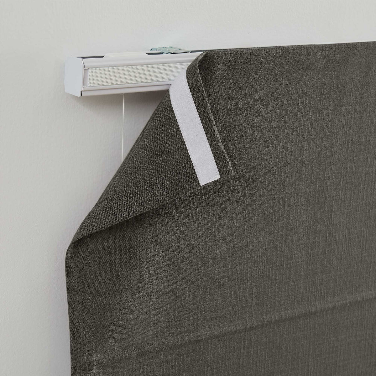 Lesley Custom Linen Roman Shades
