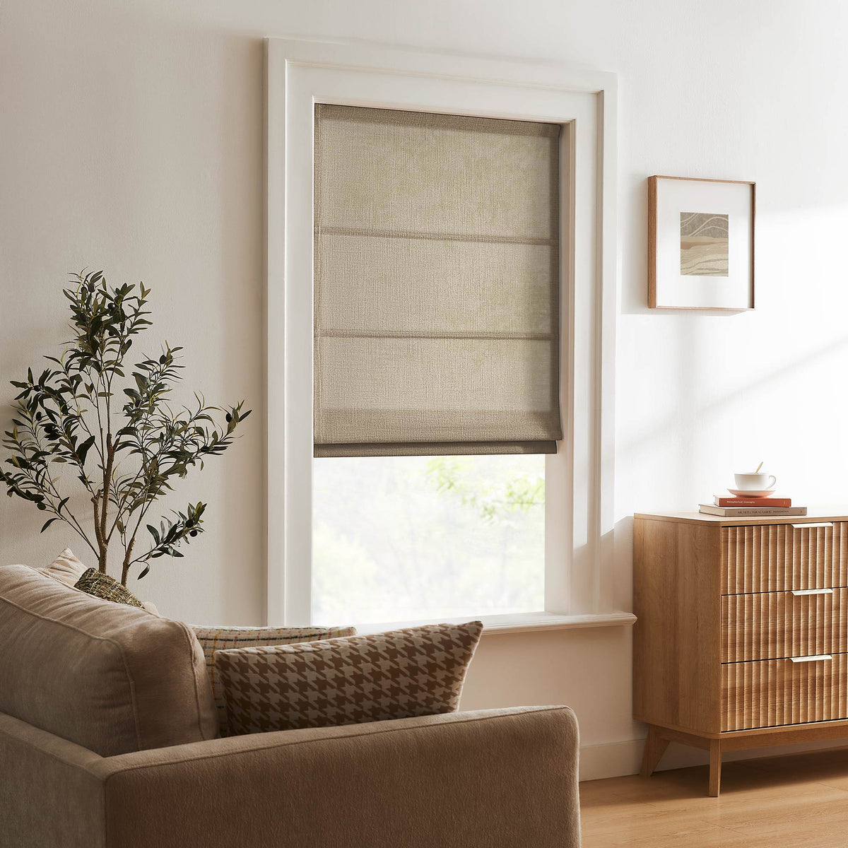 Lesley Custom Linen Roman Shades